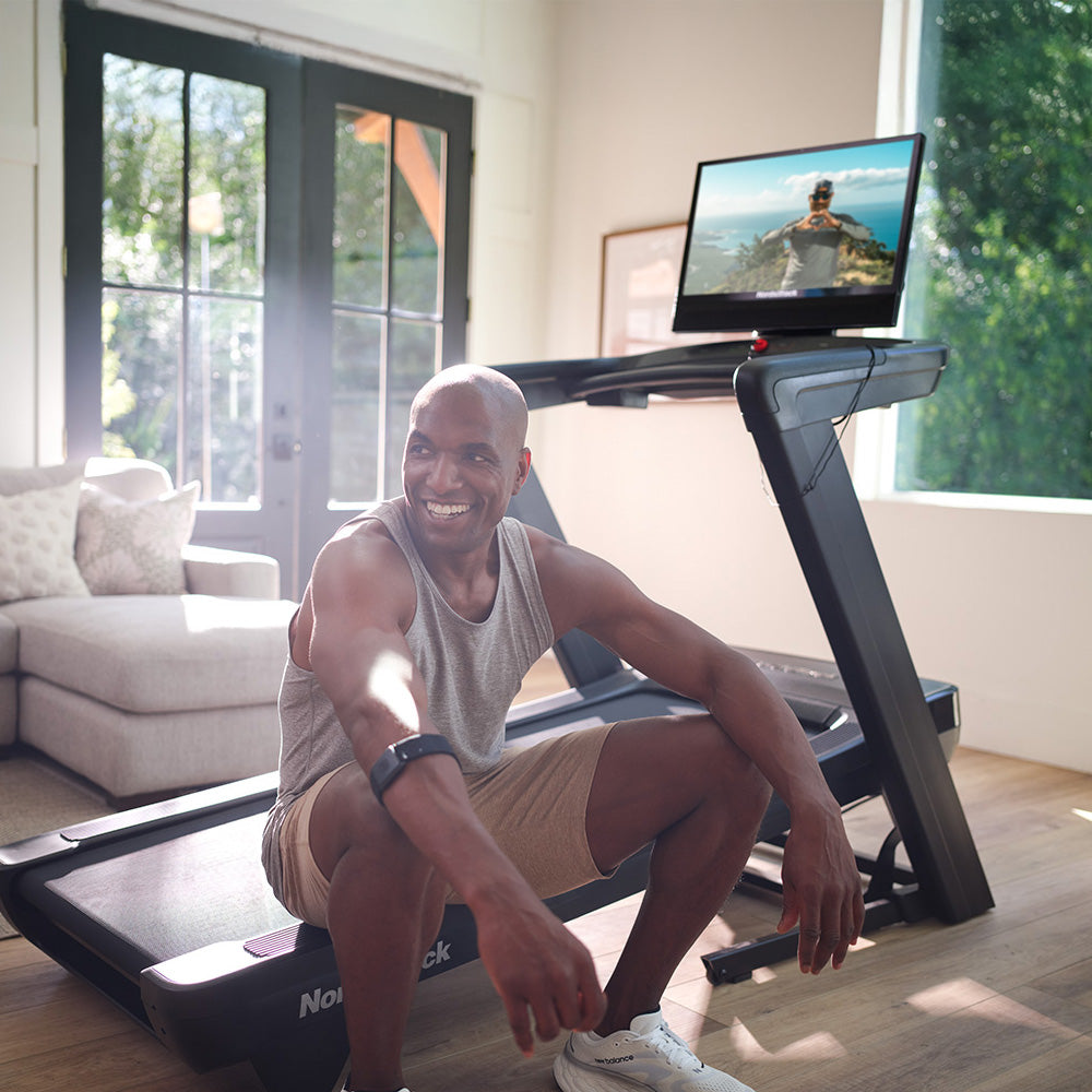 NordicTrack Commercial 2450 Folding Treadmill