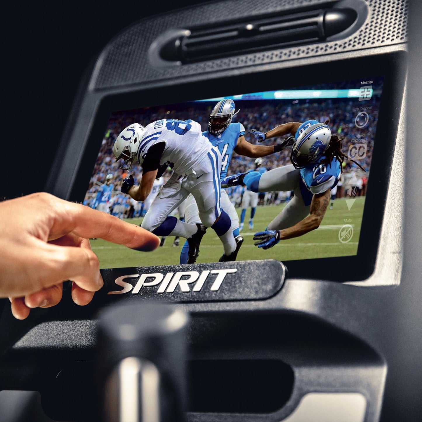 Spirit Fitness CE900ENT Commercial Elliptical Cross Trainer