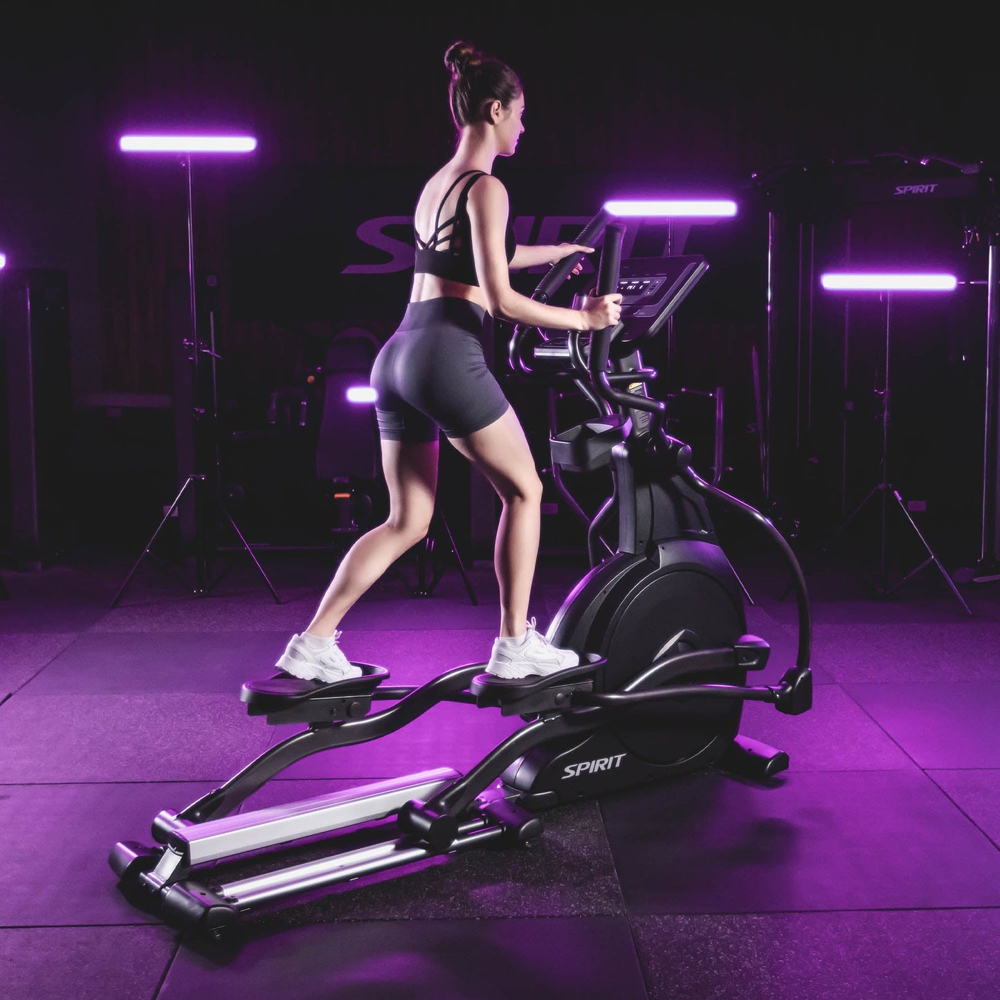 Spirit Fitness CE800+ Elliptical Cross Trainer