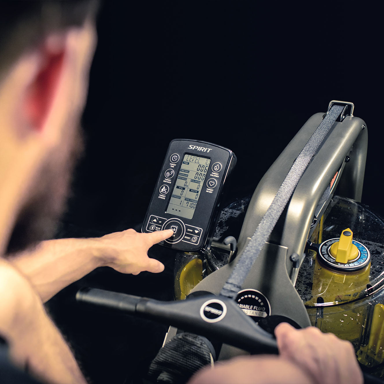 Spirit Fitness CRW900 Water Rowing Machine