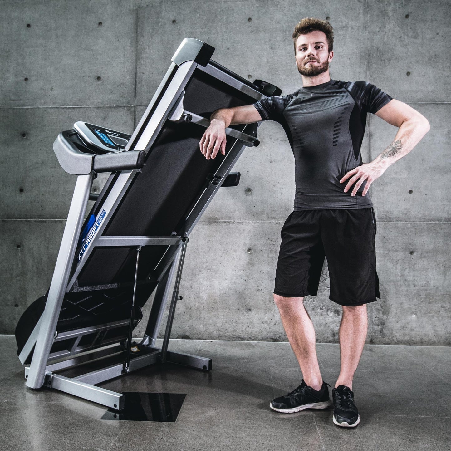 Xterra Fitness TRX3500 Folding Treadmill